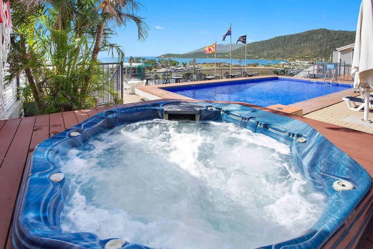 Ocean View 16A Studio Pool & Spa Wi-Fi Airlie Beach Kültér fotó